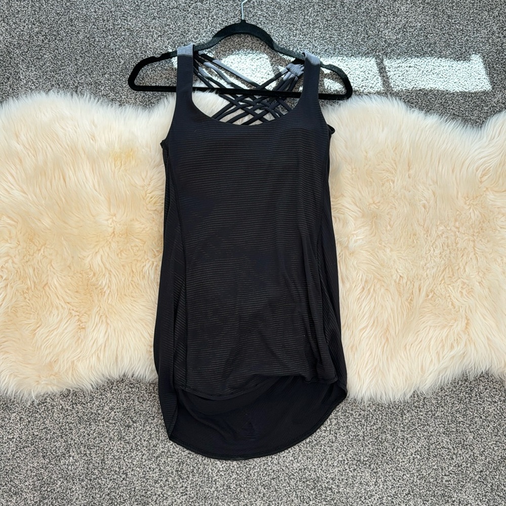 Lululemon Tank
